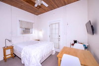 Dragonfly Cottage 1 of 5 listings downtown Tourism Bookings
