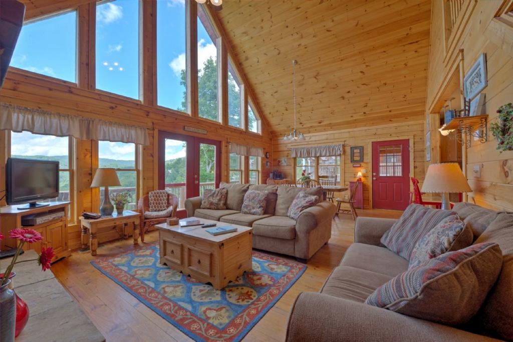 Dream Catcher Cabin - thumb 1