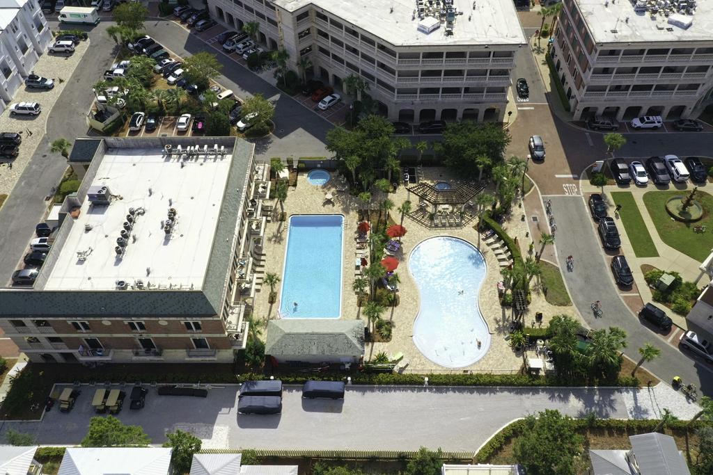 Driftwood Studio - Steps To Pools, Hot Tub & Beach Condo - thumb 2