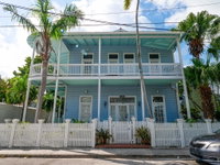 Duval Corner Tourism Bookings