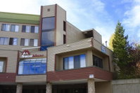 E209 Snowblaze Athletic Club Condo Tourism Bookings