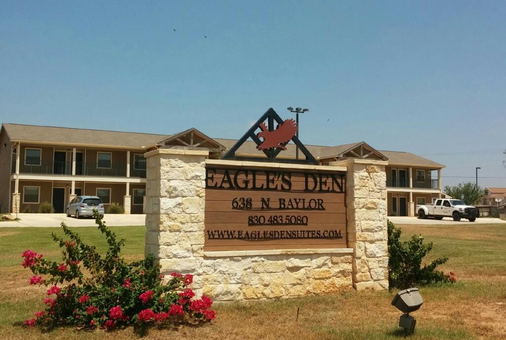 Eagles Den Suites At Cotulla - thumb 1