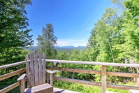 East Burke House - 2 Mins to Kingdom Bike Trails Tourism Bookings
