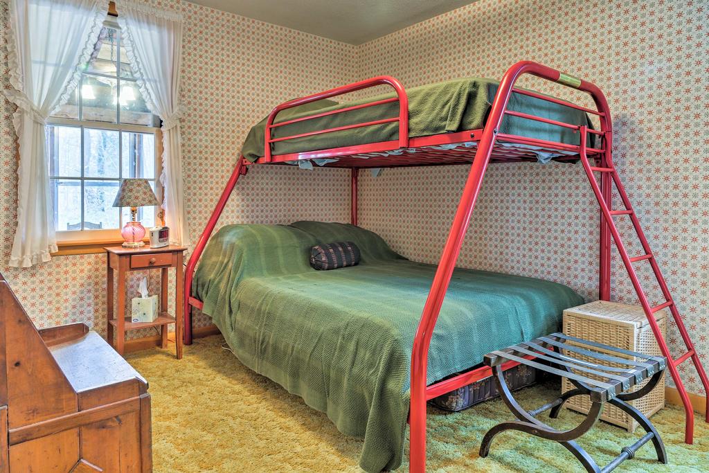 East Otis Reservoir Cabin With Porch - Walk To Lake! - thumb 0