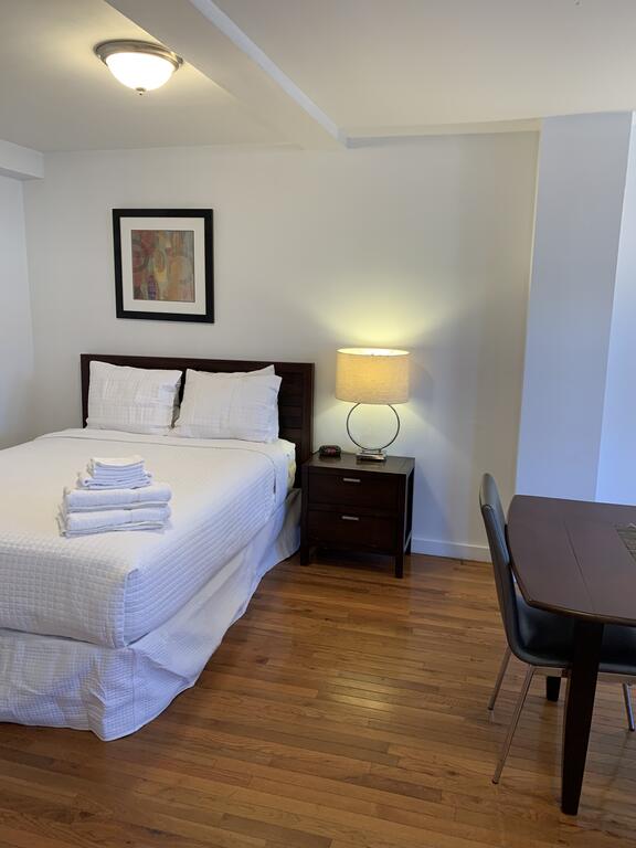 East Williamsburg Brooklyn 30 Day Rentals - thumb 0