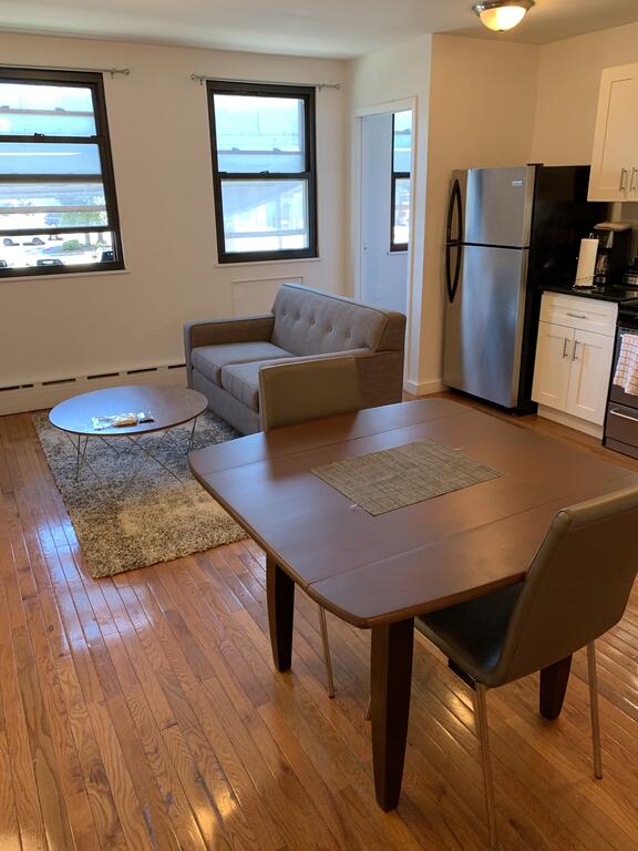 East Williamsburg Brooklyn 30 Day Rentals - thumb 2