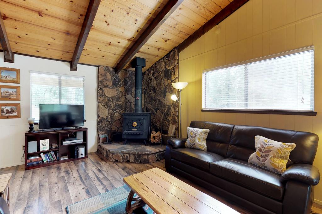 Eber Cabin - thumb 3