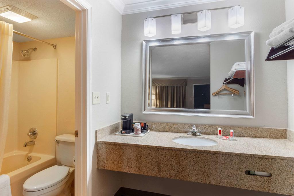 Econo Lodge Byron - Warner Robins - thumb 2