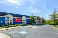 Econo Lodge Inn  Suites Tourism Bookings