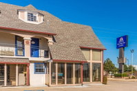 Econo Lodge Inn  Suites Tourism Bookings