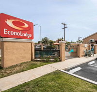 Econo Lodge Moonlight Beach - China Accommodation