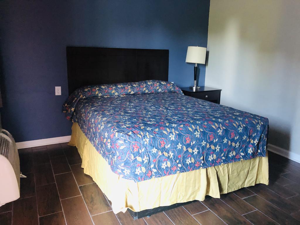 Economy Inn - thumb 2