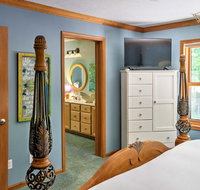 Egg Harbor Home with Deck on 2 Acres - 12 Min to Lake - Hotels Santiago