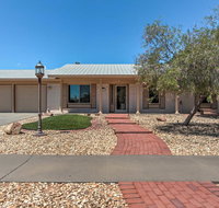 El Paso Smart House with Backyard-12 Mi to Downtown - USA Accommodation