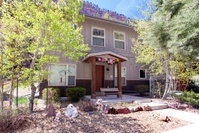 Electra Lake - 185 Spruce Mesa Dr Condo Tourism Bookings