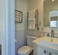 Elegant Chester House with Private Pool on 87 Acres - USA Accommodation