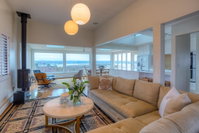 Elegant Gloucester Beach Getaway with Ocean Views Tourism Bookings