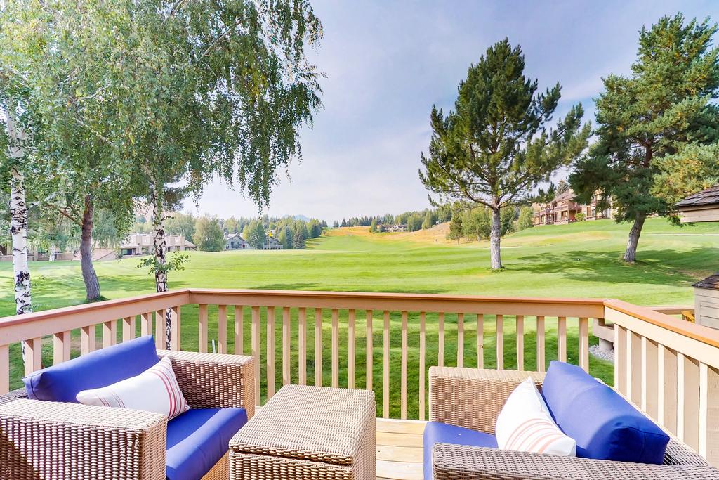 Elkhorn Ridge Retreat - thumb 0