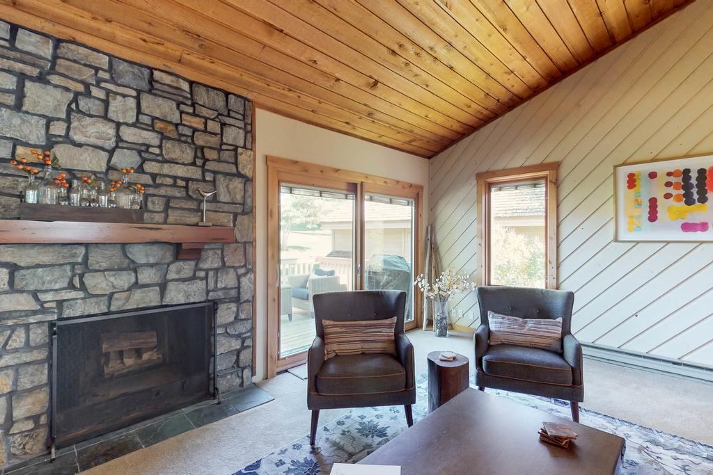 Elkhorn Ridge Retreat - thumb 3