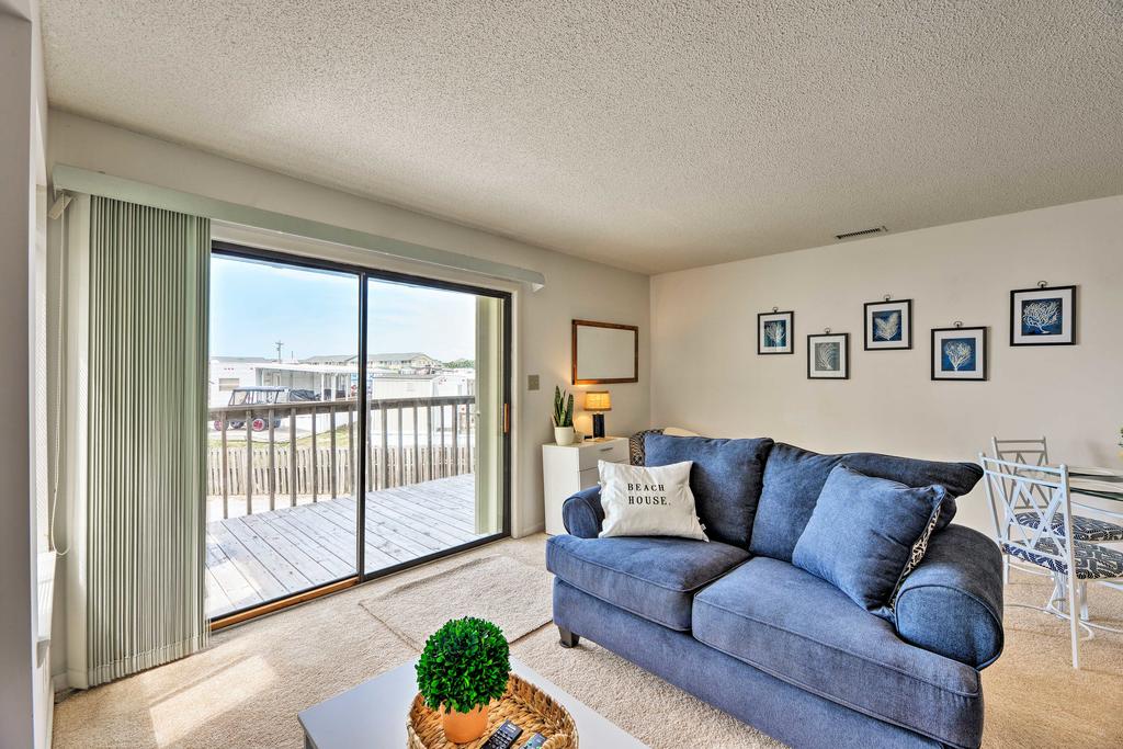 Emerald Isle Condo With Pool And Ocean Views! - thumb 0