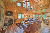 Enjoy a Retreat in the Coosawattee River Resort USA Accommodation