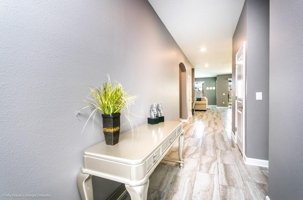 Enjoy Free Water Park And Slides - thumb 1