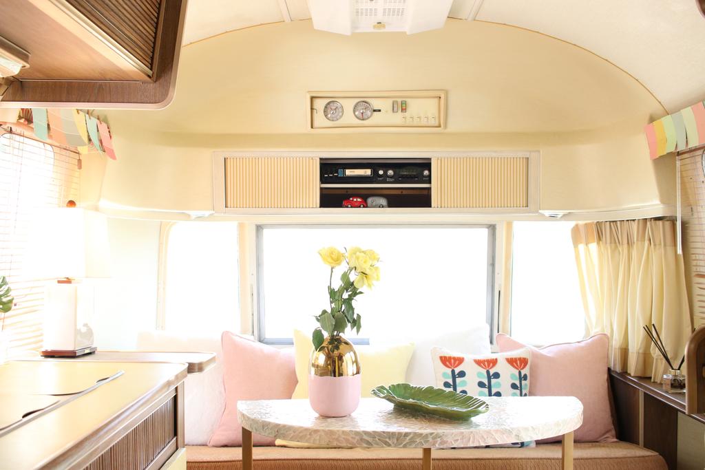 Ernest The Airstream - thumb 0