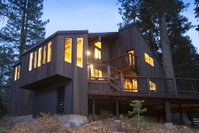 European-Style Trapper Mc Nutt Private Home Tourism Bookings
