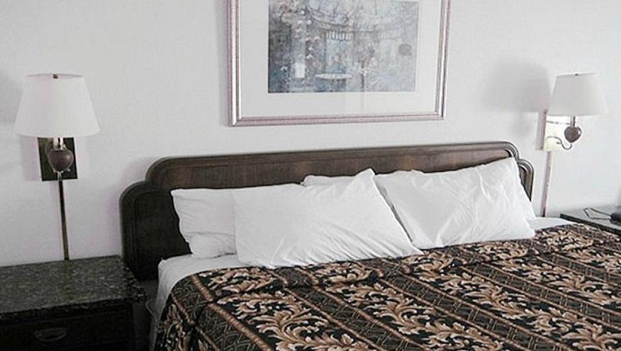 Executive Inn - thumb 1