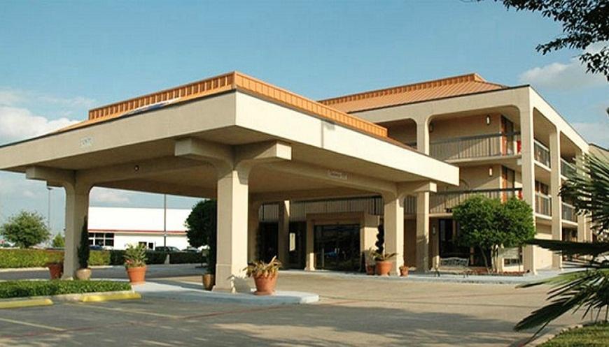 Executive Inn - thumb 0