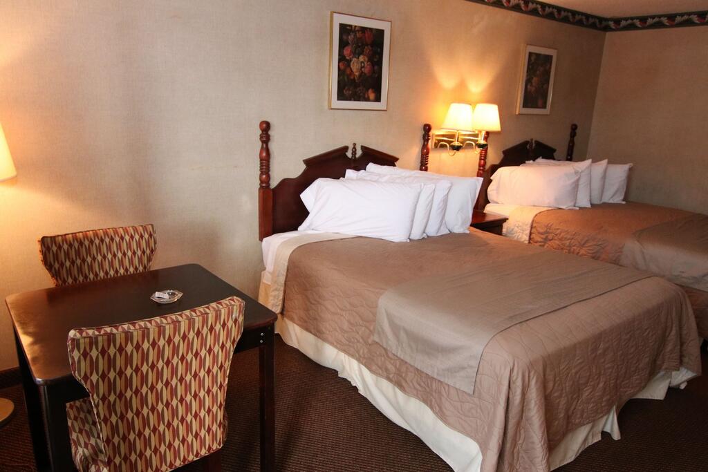 Executive Inn - thumb 2