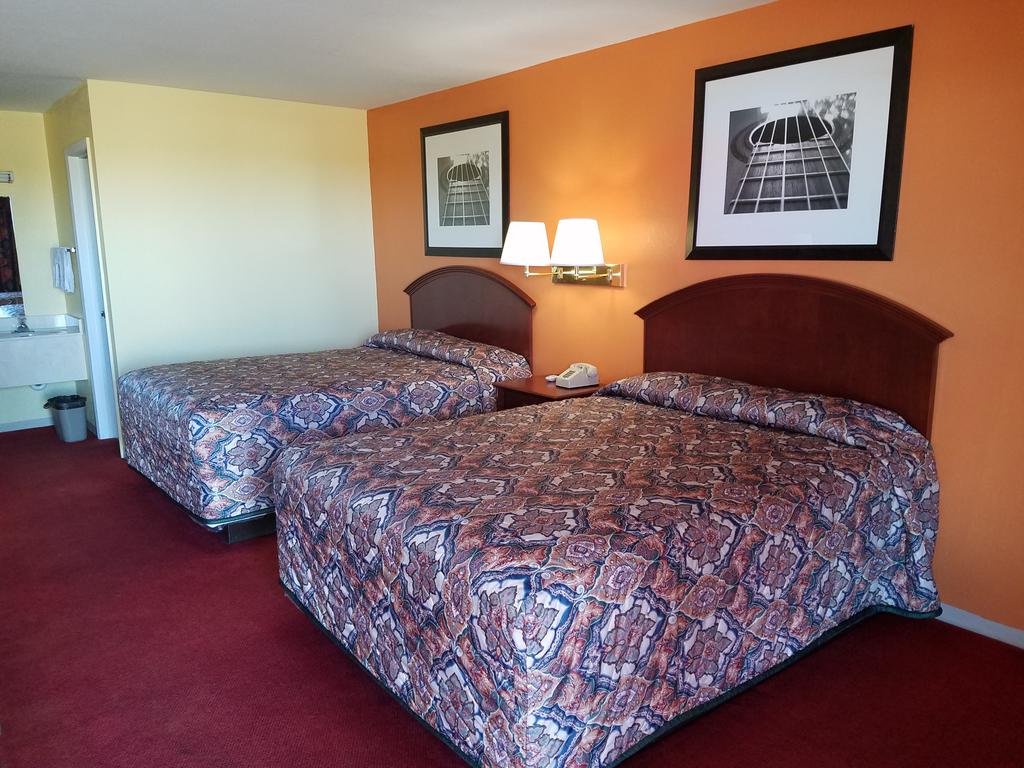Executive Inn - thumb 1