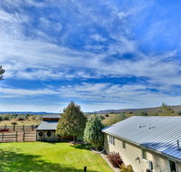 Expansive Ranch w/ Hot Tub Bring your Horse - USA Accommodation