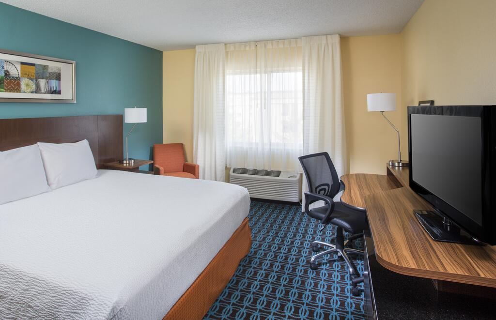 Fairfield Inn & Suites Naperville/Aurora - thumb 1