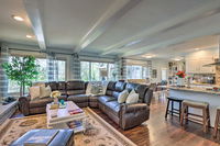 Family Home with Hot Tub Less Than 30 Mi to DWTN Atlanta Tourism Bookings