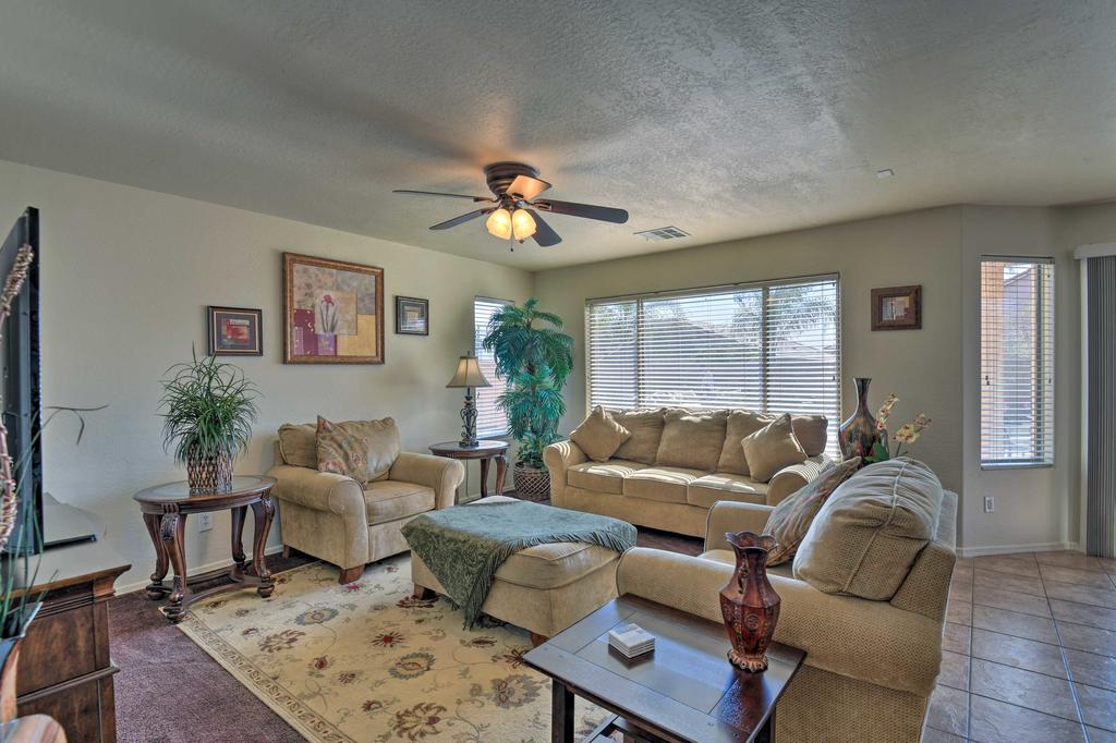 Family Home With Hot Tub On Johnson Ranch Golf Course - thumb 2