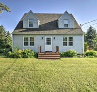 Family-Friendly Fish Creek 'Cape House' with Fire Pit - Tourism Bookings