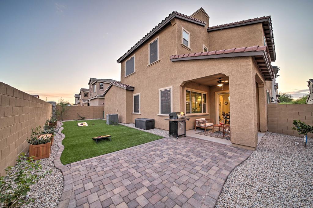 Family-Friendly Goodyear Home W/ Pool Access! - thumb 0