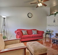 Family-Friendly Ranch House 21 Miles to Zion - USA Accommodation