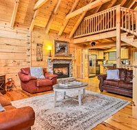 Family-Friendly Smoky Mtn Retreat with Hot Tub  Deck - Tourism Bookings