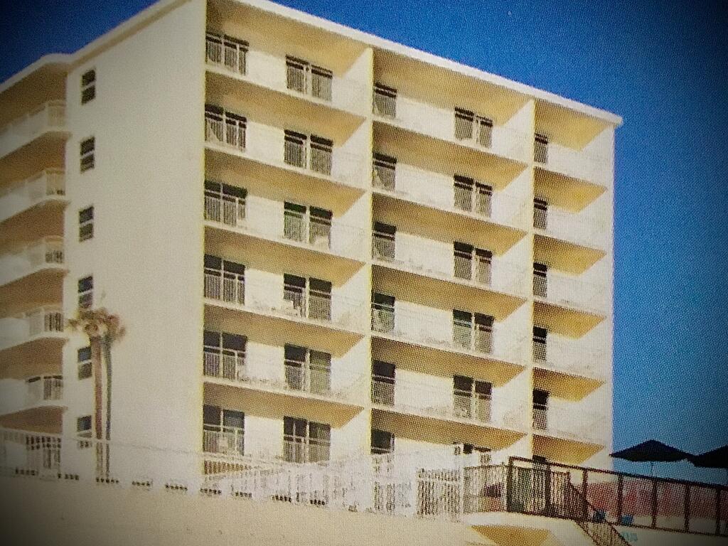 Fantasy Island Resort II - thumb 0