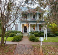 Fig Tree Manor - USA Accommodation