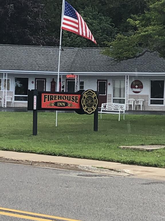 Firehouse Inn - thumb 0