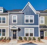 Flexible Furnished Townhome - Downtown Wake Forest - USA Accommodation