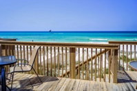 Flip Flops - Beutiful West End TowneHome Tourism Bookings