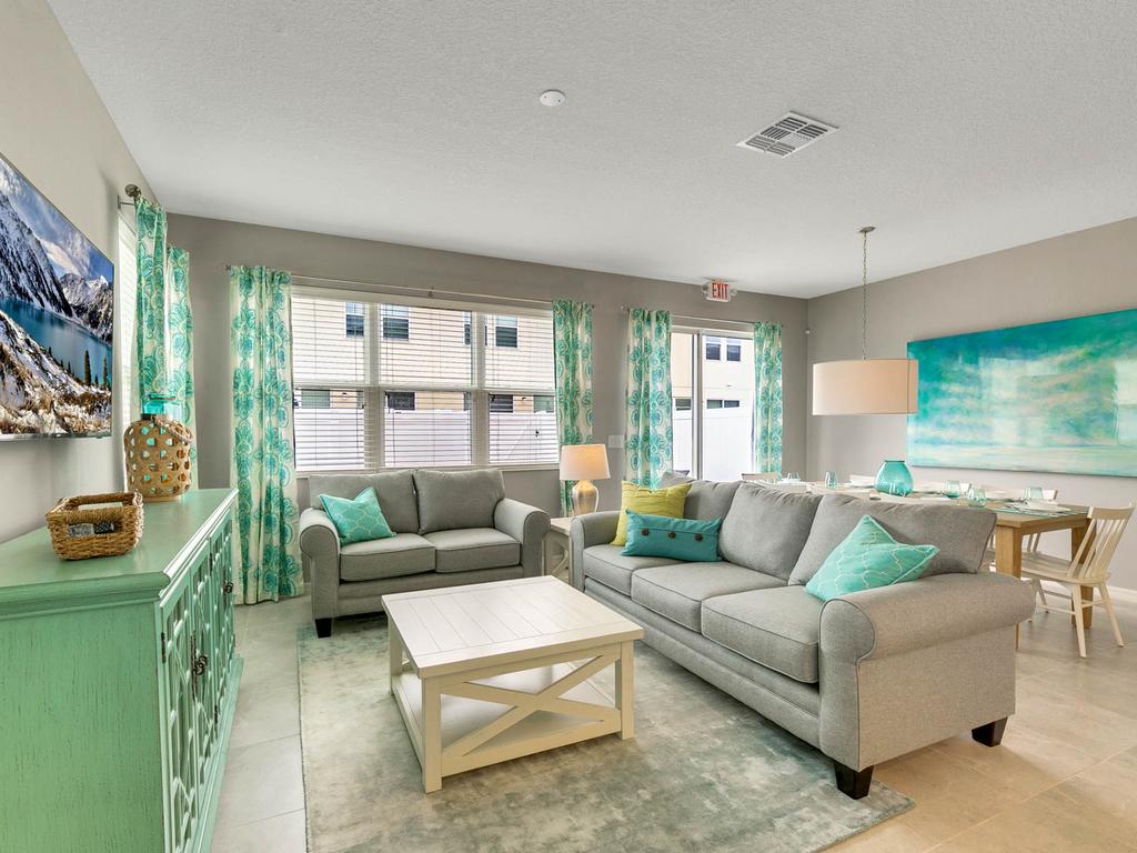 Four Bedrooms Townhome 5116 - thumb 0