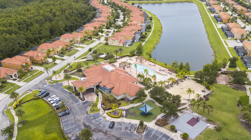 Four Bedrooms Townhouse 4563 - thumb 1