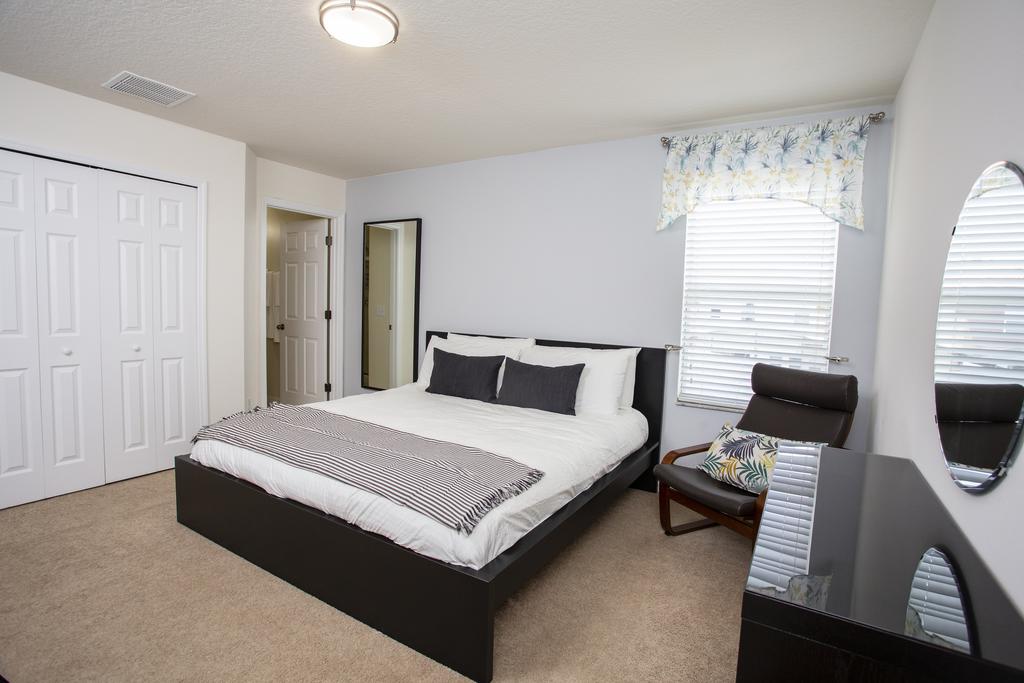 Four Bedrooms Townhouse 4563 - thumb 2