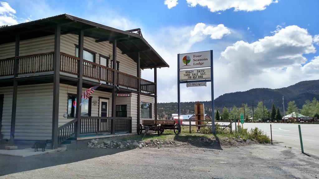 Four Seasons Lodge - thumb 0
