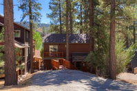 Four Seasons Retreat Tourism Bookings